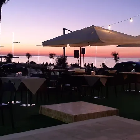 Lory's * Bari